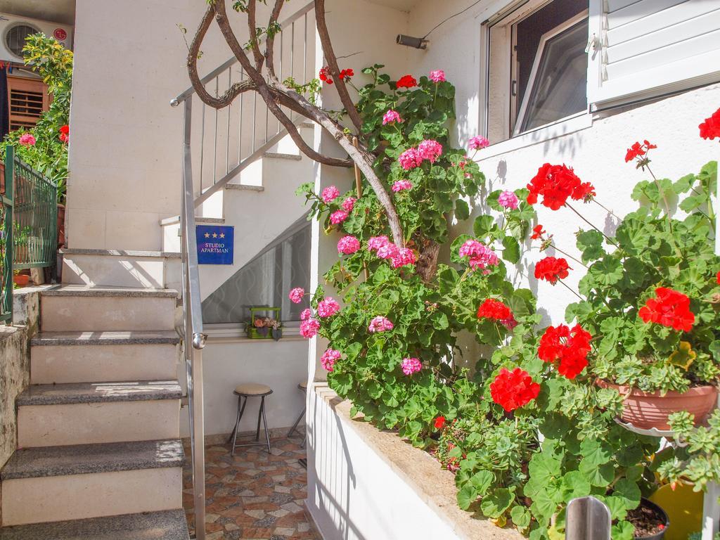 Apartment Vera Makarska Exterior photo